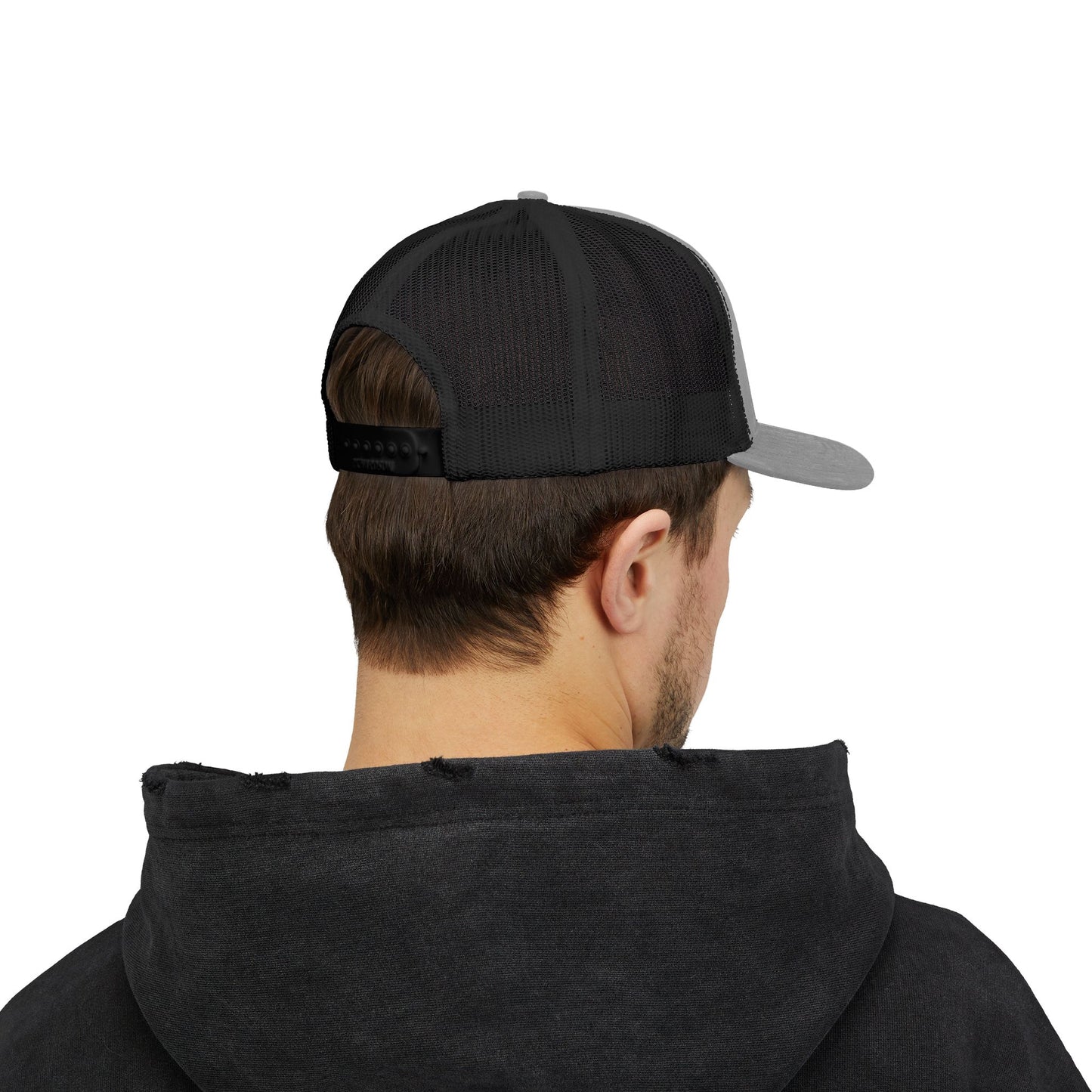 Affirmez votre style avec notre casquette Trucker Snapback "Goonya" stylée ! Ce chapeau tendance est parfait pour toutes vos aventures en plein air. C'est un cadeau unique pour lui ou pour elle, idéal pour un look décontracté au quotidien.