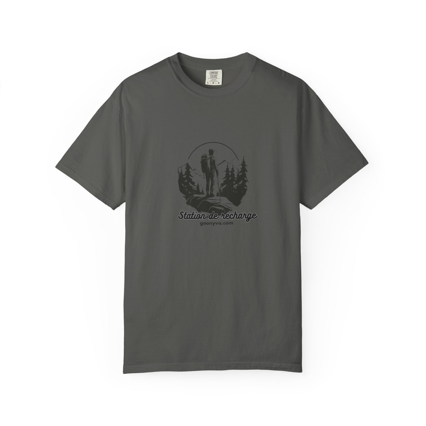 T-Shirt Unisexe "L'Aventure Vous Attend" T-shirt Plein Air Cadeau pour Amoureux de la Nature Vêtement de Randonnée Cadeau pour Aventuriers