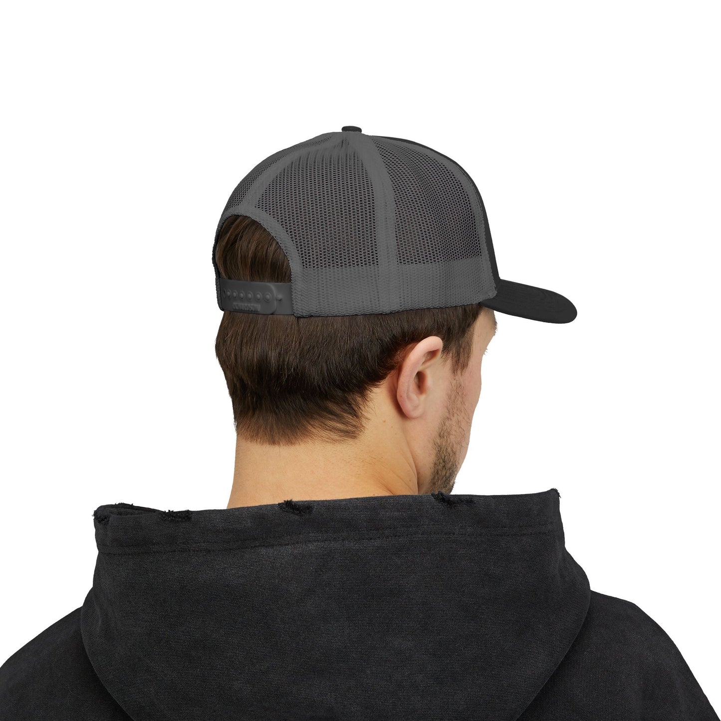 Affirmez votre style avec notre casquette Trucker Snapback "Goonya" stylée ! Ce chapeau tendance est parfait pour toutes vos aventures en plein air. C'est un cadeau unique pour lui ou pour elle, idéal pour un look décontracté au quotidien.