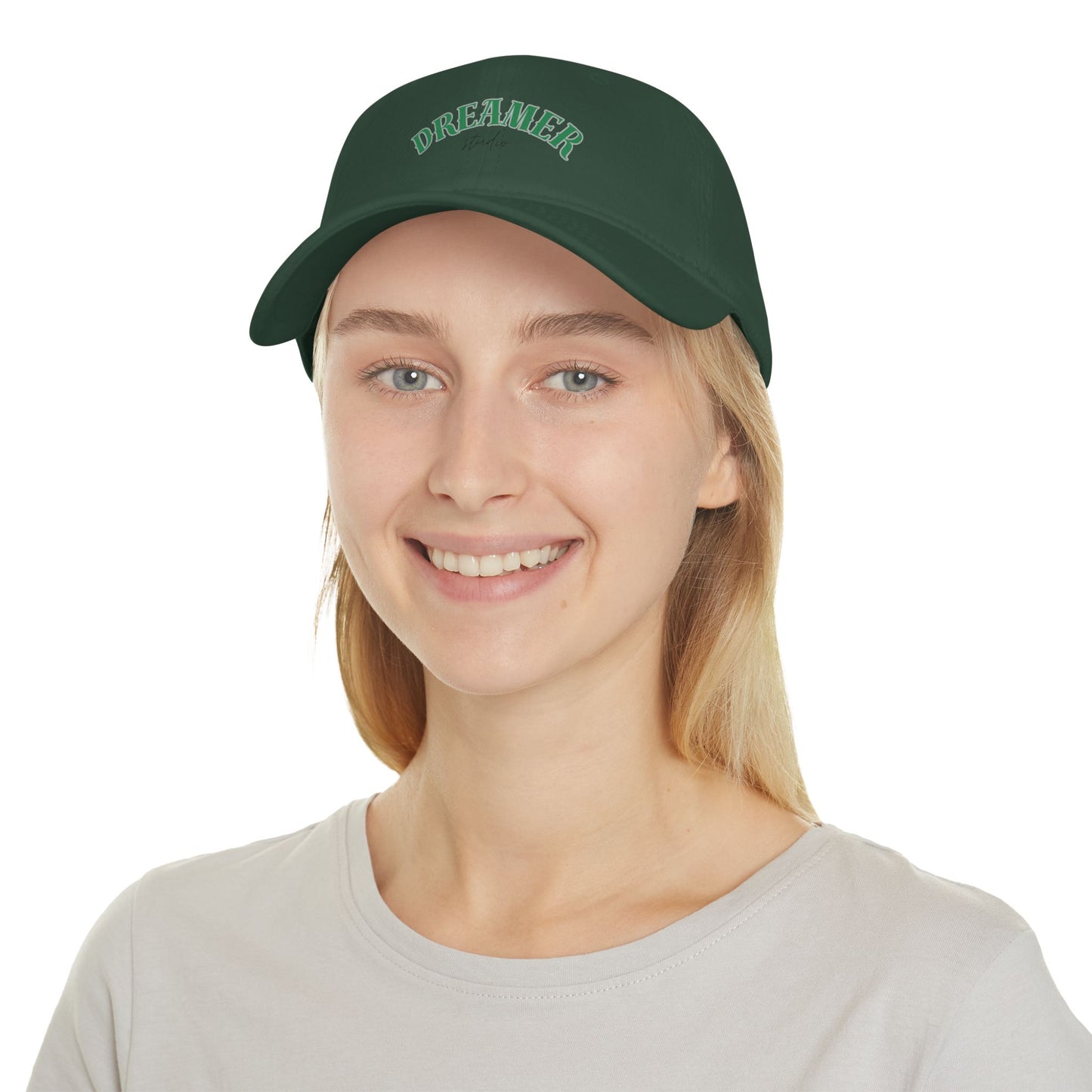 Casquette de baseball "Dreamer" à profil bas Pour les créatifs  Casquette stylée pour les rêveurs  Chapeau ajustable pour un confort optimal  Cadeau unique pour les artistes  Parfait pour [...]