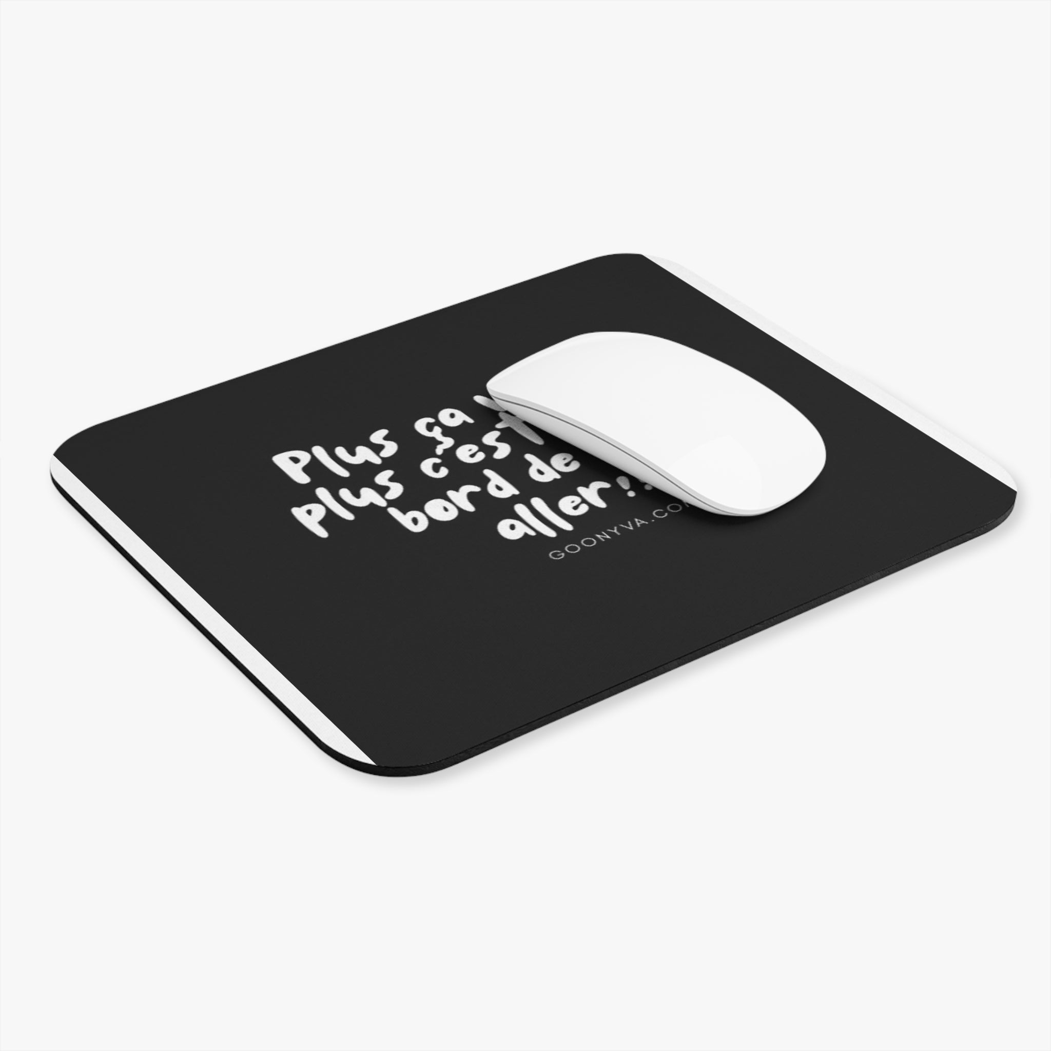 Tapis de Souris Motivationnel et Élégant – L'Accessoire Indispensable pour Votre Bureau. Parfait Cadeau pour Étudiants et Indispensable pour le Télétravail, avec son Design Noir à Citation Inspirante.