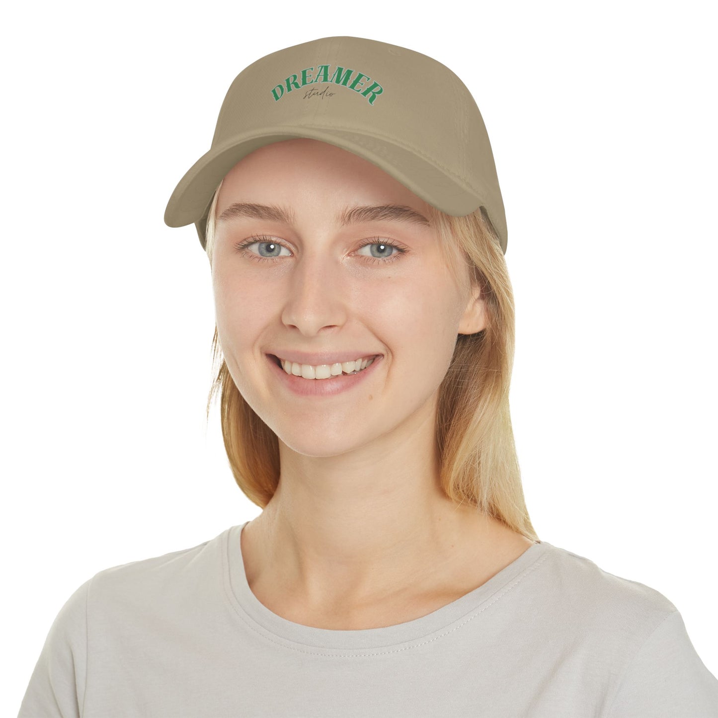 Casquette de baseball "Dreamer" à profil bas Pour les créatifs  Casquette stylée pour les rêveurs  Chapeau ajustable pour un confort optimal  Cadeau unique pour les artistes  Parfait pour [...]