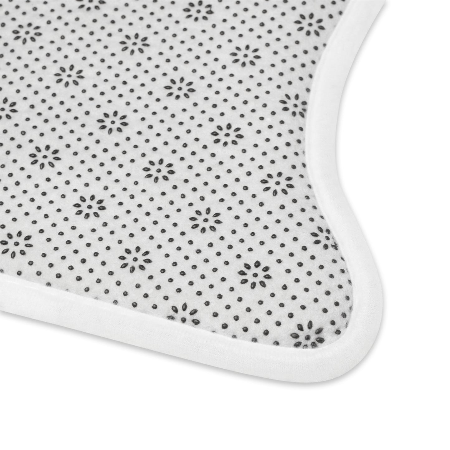 Tapis d'alimentation élégants pour animaux de compagnie pour intérieurs chics | Tapis pour gamelles de chien, Accessoires d'alimentation pour chat, Décoration pour animaux, Produits modernes pour animaux.