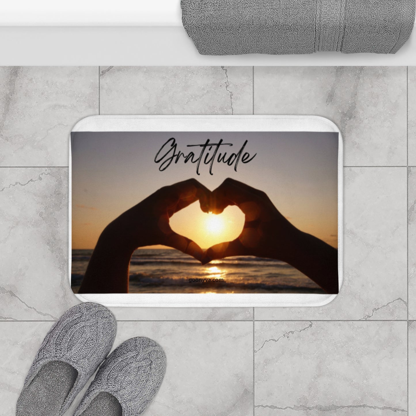 Tapis de Bain "Gratitude" Décor douillet pour la maison  Cadeau parfait pour les amis  Tapis inspirant pour la salle de bain, le salon  Décoration "Pleine Conscience"